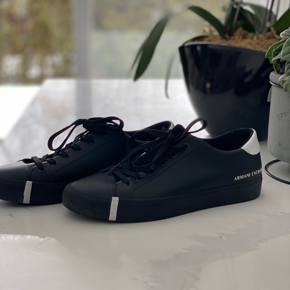 Shoe